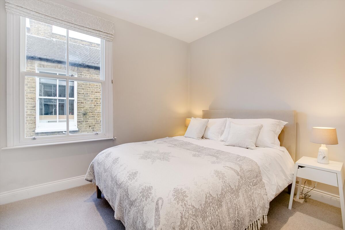 flat for sale in Hazelbourne Road, London, SW12 - WND012154594 | Knight ...