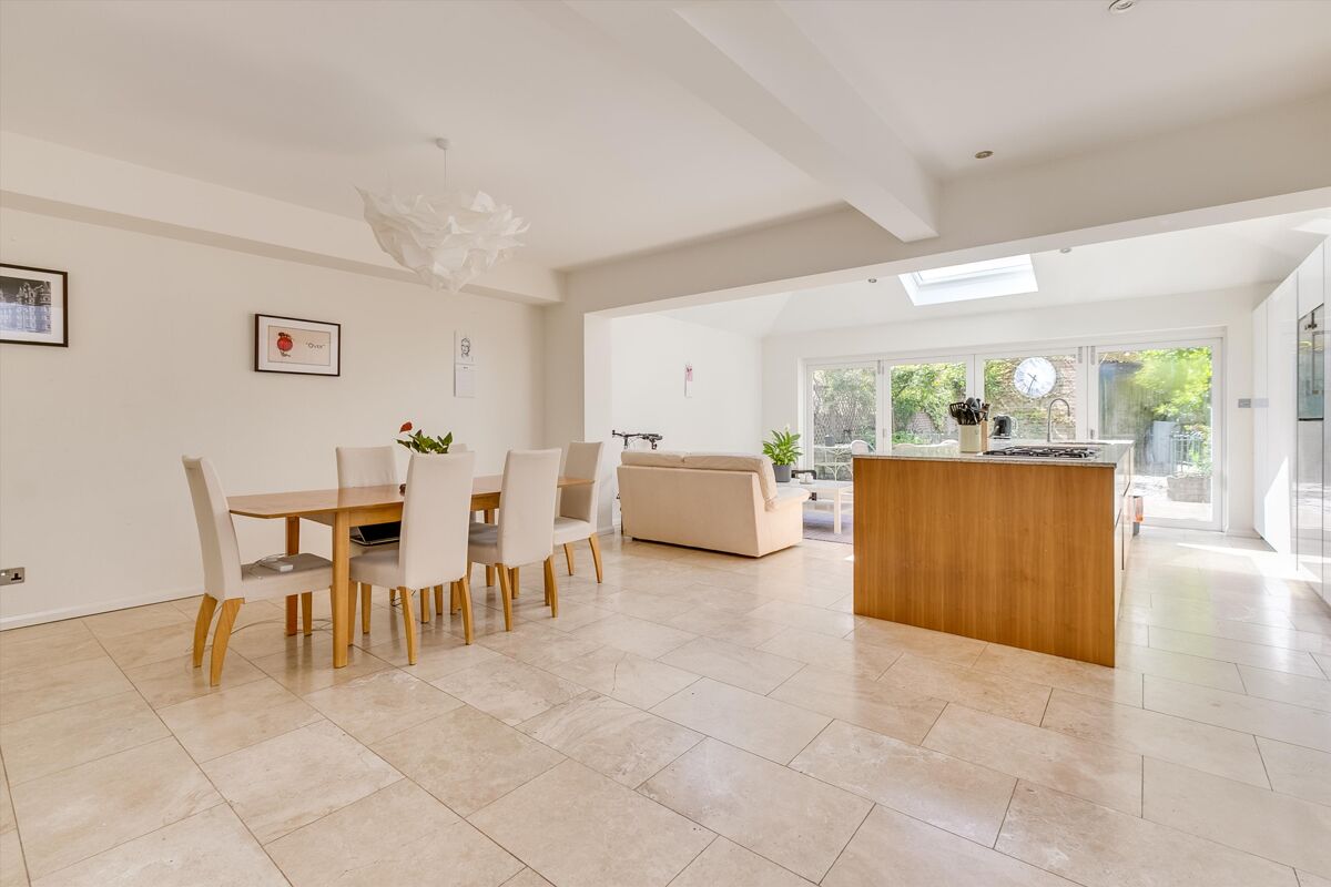 house for sale in Upper Tooting Park, SW17 WND012154958 Knight Frank