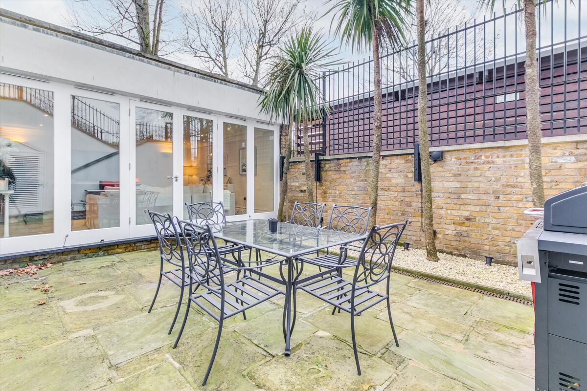 flat for sale in Thornton Place, Clapham, SW4 WND012161672 Knight Frank