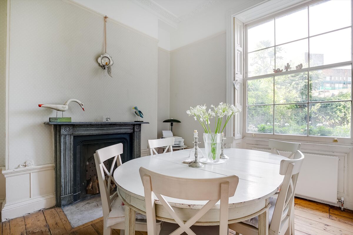 flat for sale in Crescent Grove, Clapham, SW4 WND012169809 Knight Frank