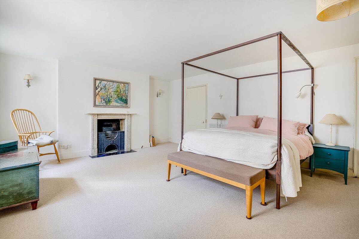flat for sale in Crescent Grove, Clapham, SW4 WND012169809 Knight Frank