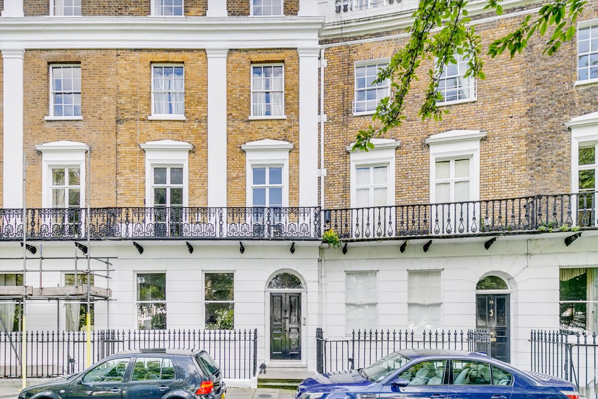 flat for sale in Crescent Grove, Clapham, SW4 WND012169809 Knight Frank