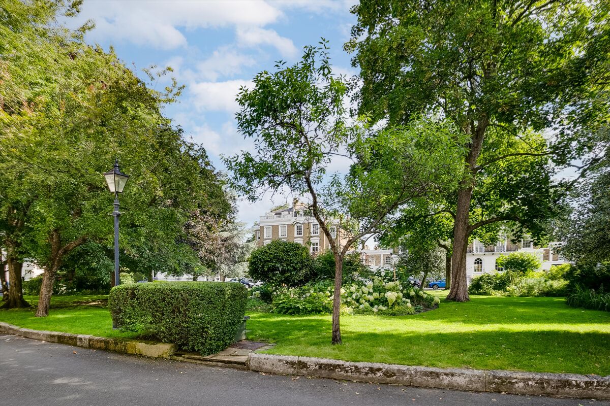 flat for sale in Crescent Grove, Clapham, SW4 WND012169809 Knight Frank