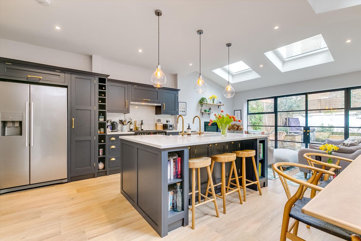 flat for sale in Gauden Road, Clapham, SW4 WND012169817 Knight Frank