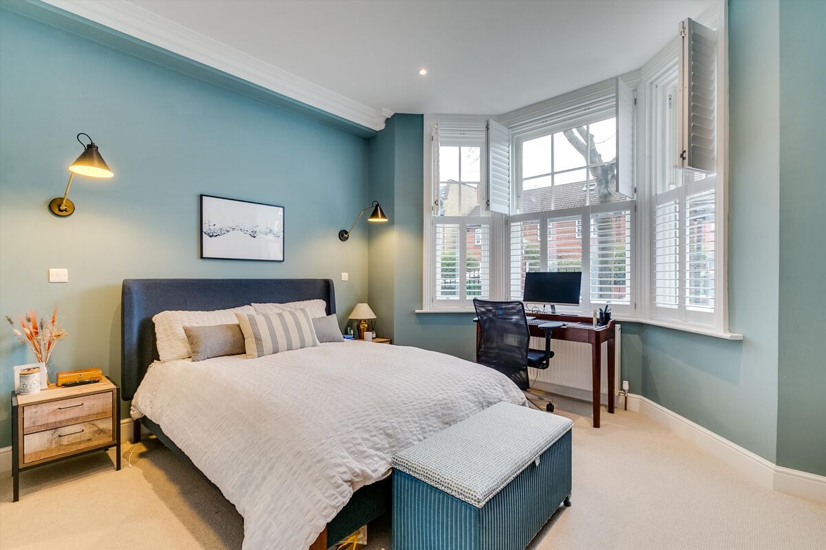 flat for sale in Gauden Road, Clapham, SW4 WND012169817 Knight Frank