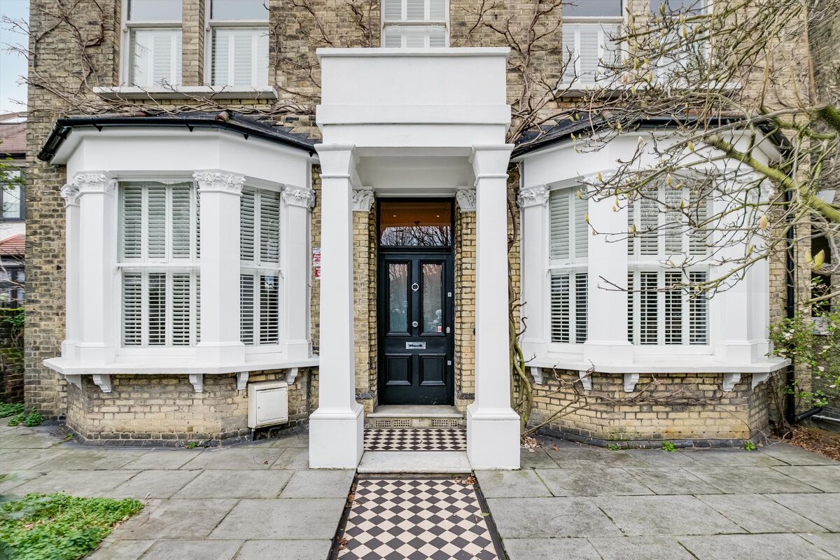 house for sale in St. James's Drive, London, SW17 WND012183408