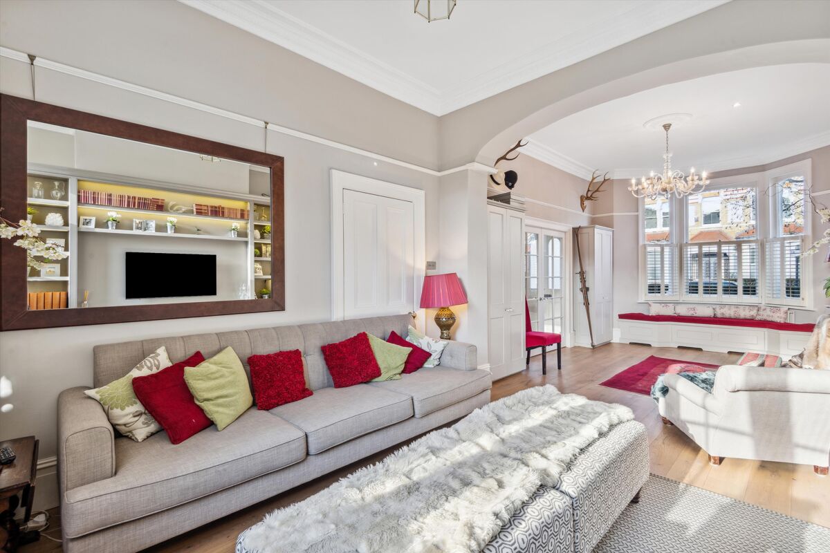 house for sale in Balham Park Road, London, SW12 WND012211058