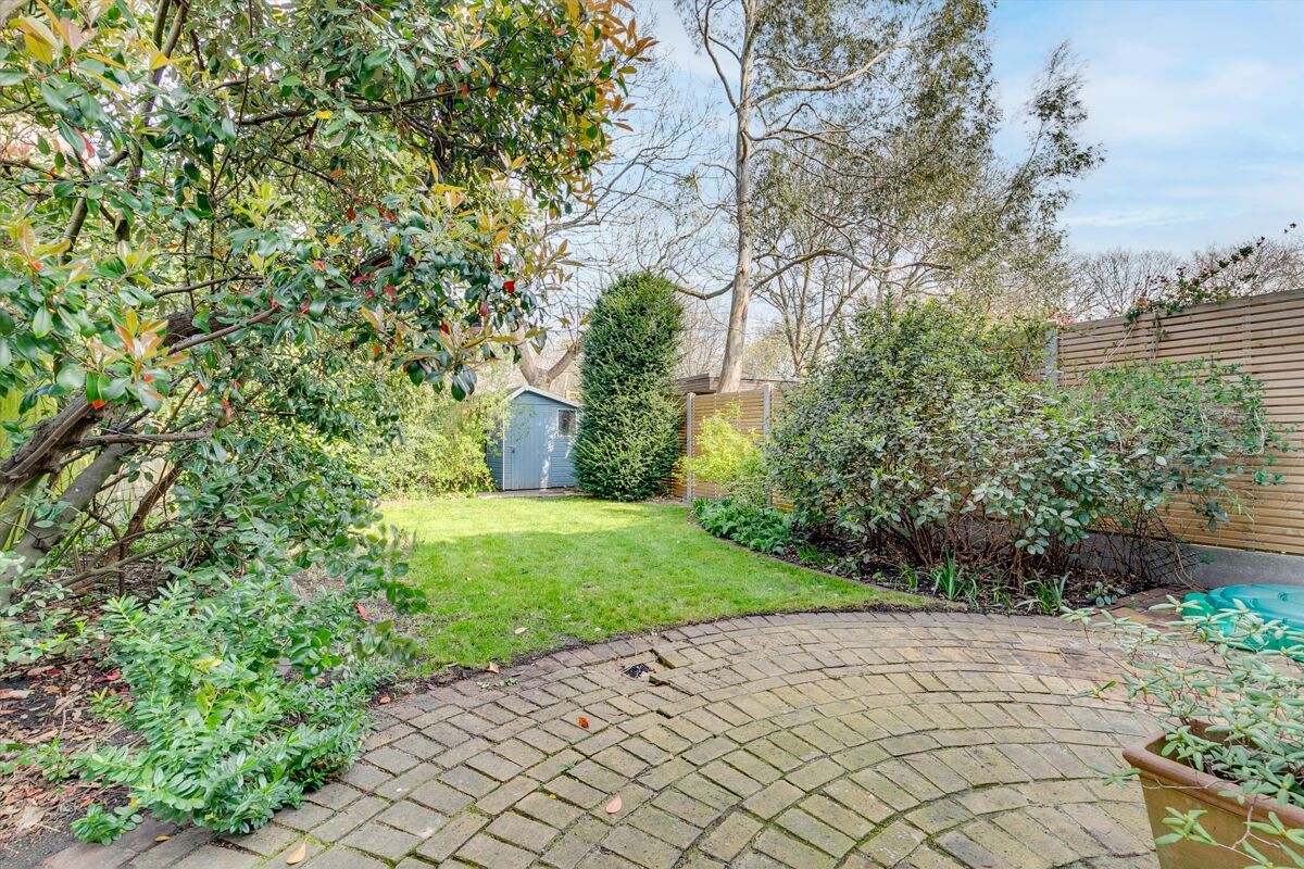 flat for sale in Balham Park Road, SW12 WND012222052 Knight Frank