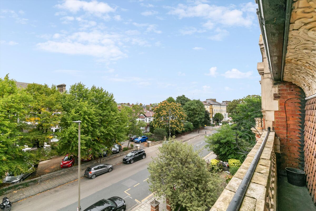 flat for sale in Nightingale Lane, London, SW12 WND012247556 Knight Frank