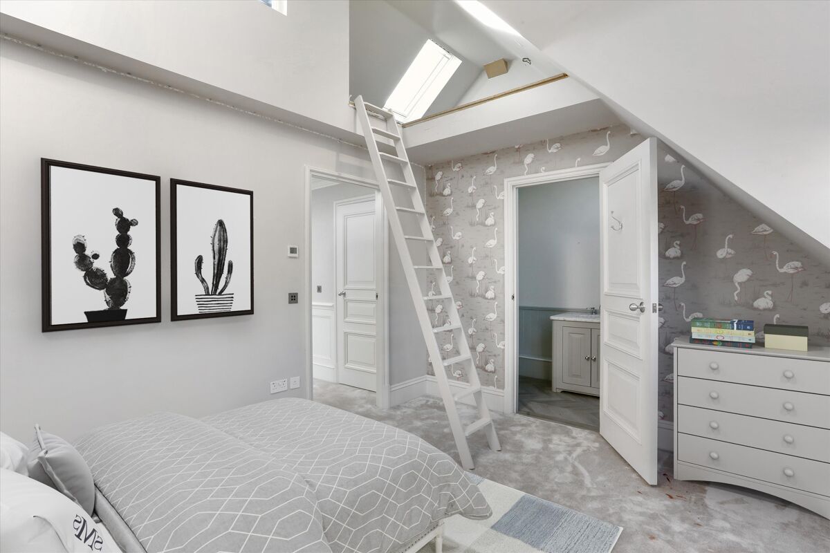 house for sale in Henderson Road, London, SW18 WND012251084 Knight