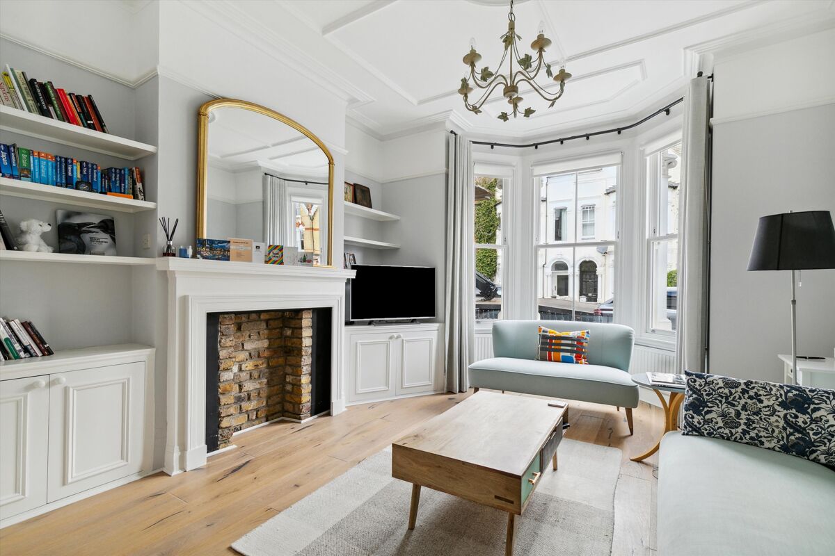 house for sale in Broomwood Road, SW11 WND012260799 Knight Frank