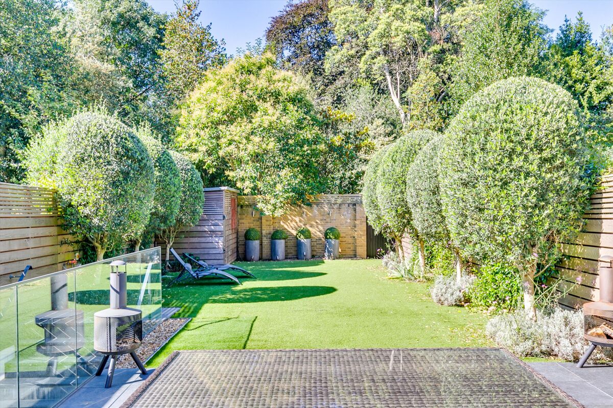 house for sale in Spencer Park, London, SW18 WND012271239 Knight Frank