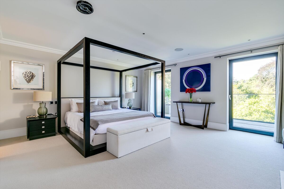 house for sale in Spencer Park, London, SW18 WND012271239 Knight Frank