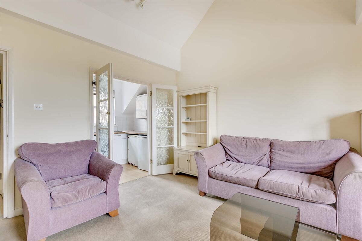 flat for sale in Balham Park Road, London, SW12 WND012271338 Knight