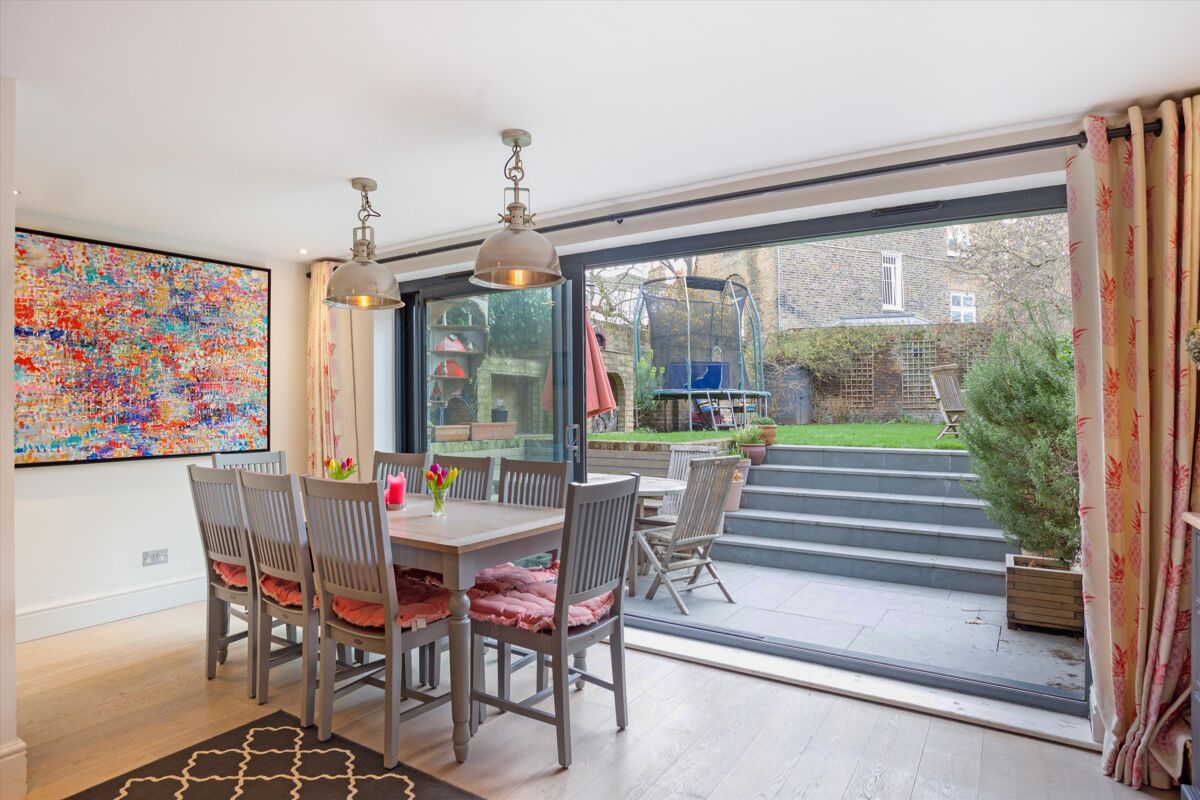 house for sale in Stockwell Park Road, London, SW9 WND012347618