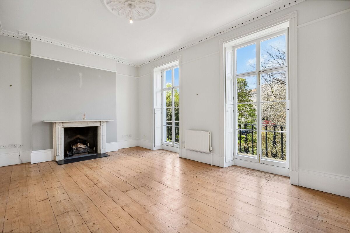 house for sale in Crescent Grove, London, SW4 WND012382855 Knight Frank