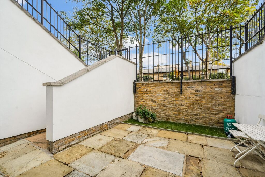 Image of Thornton Place, Clapham Common North Side, London, SW4