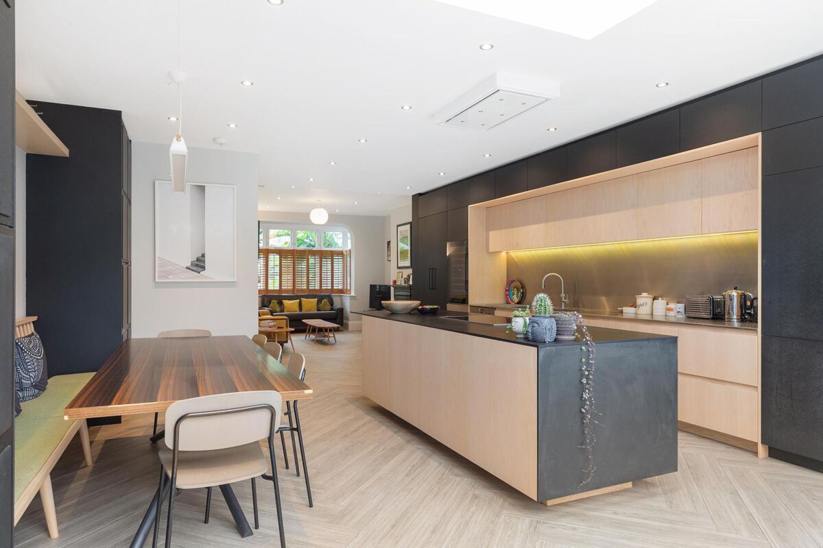 house for sale in Sandgate Lane, London, SW18 WND012421060 Knight Frank