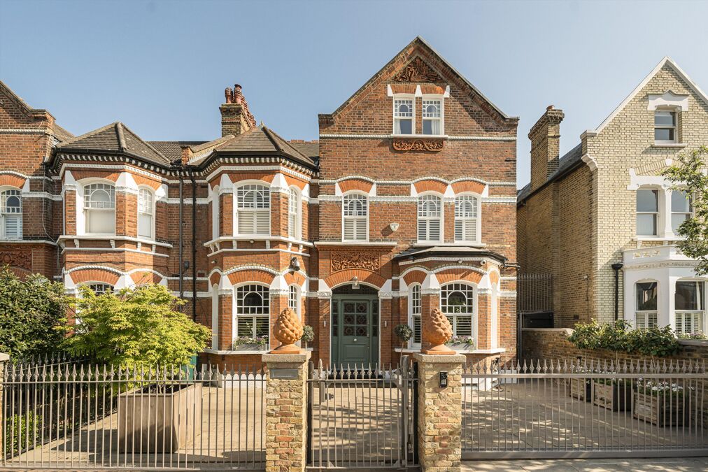 Image of Hendham Road, Wandsworth, London, SW17