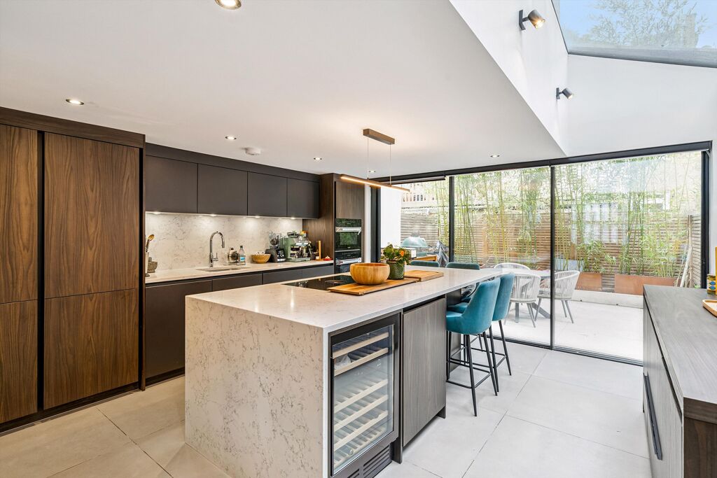 Image of Sugden Road, London, SW11