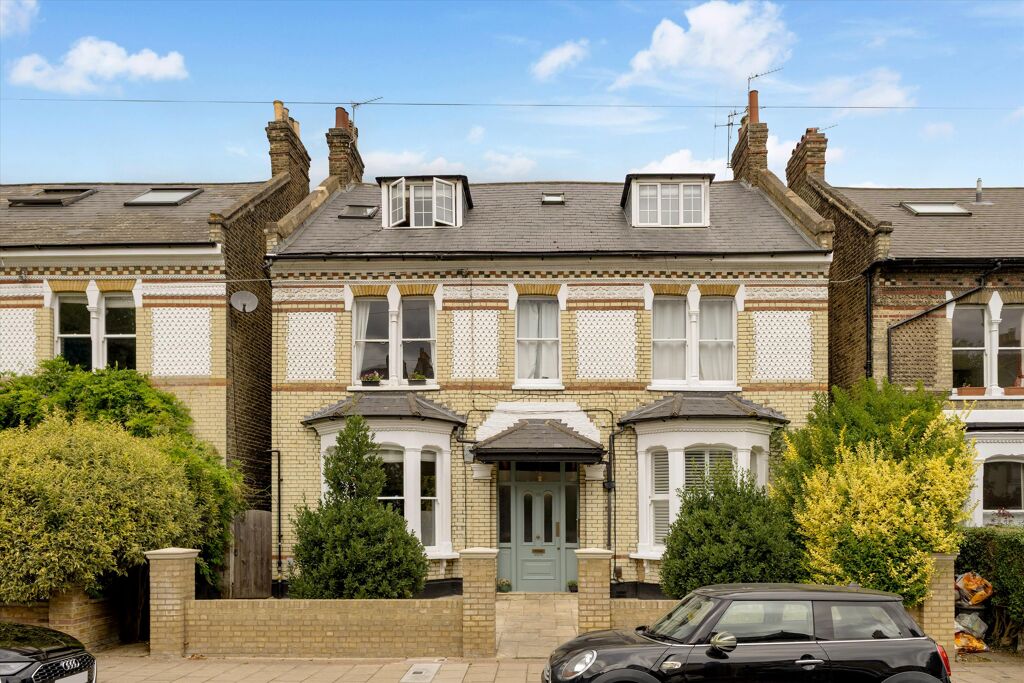 Image of Balham Park Road, London, SW12.
