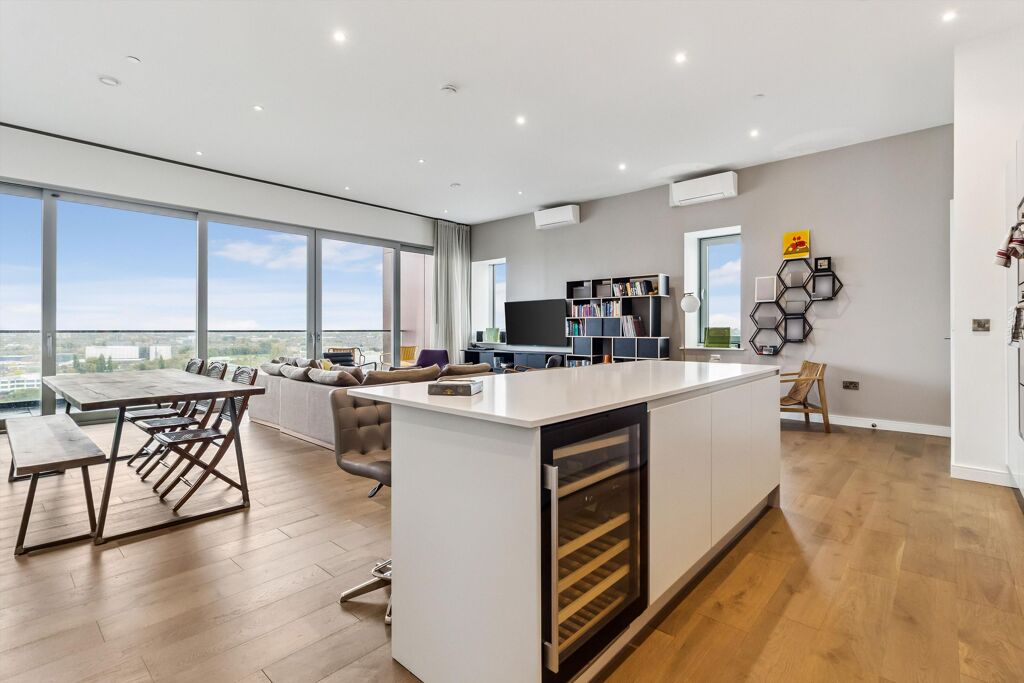 Image of Buckhold Road, London, SW18