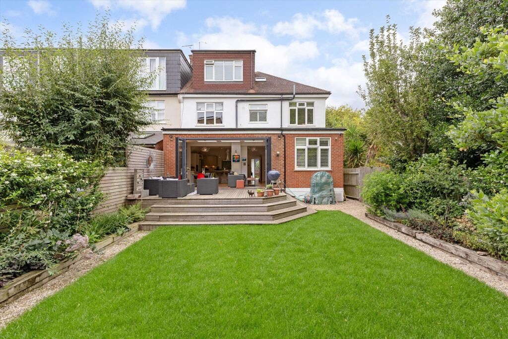 Image of Birchlands Avenue, London, SW12