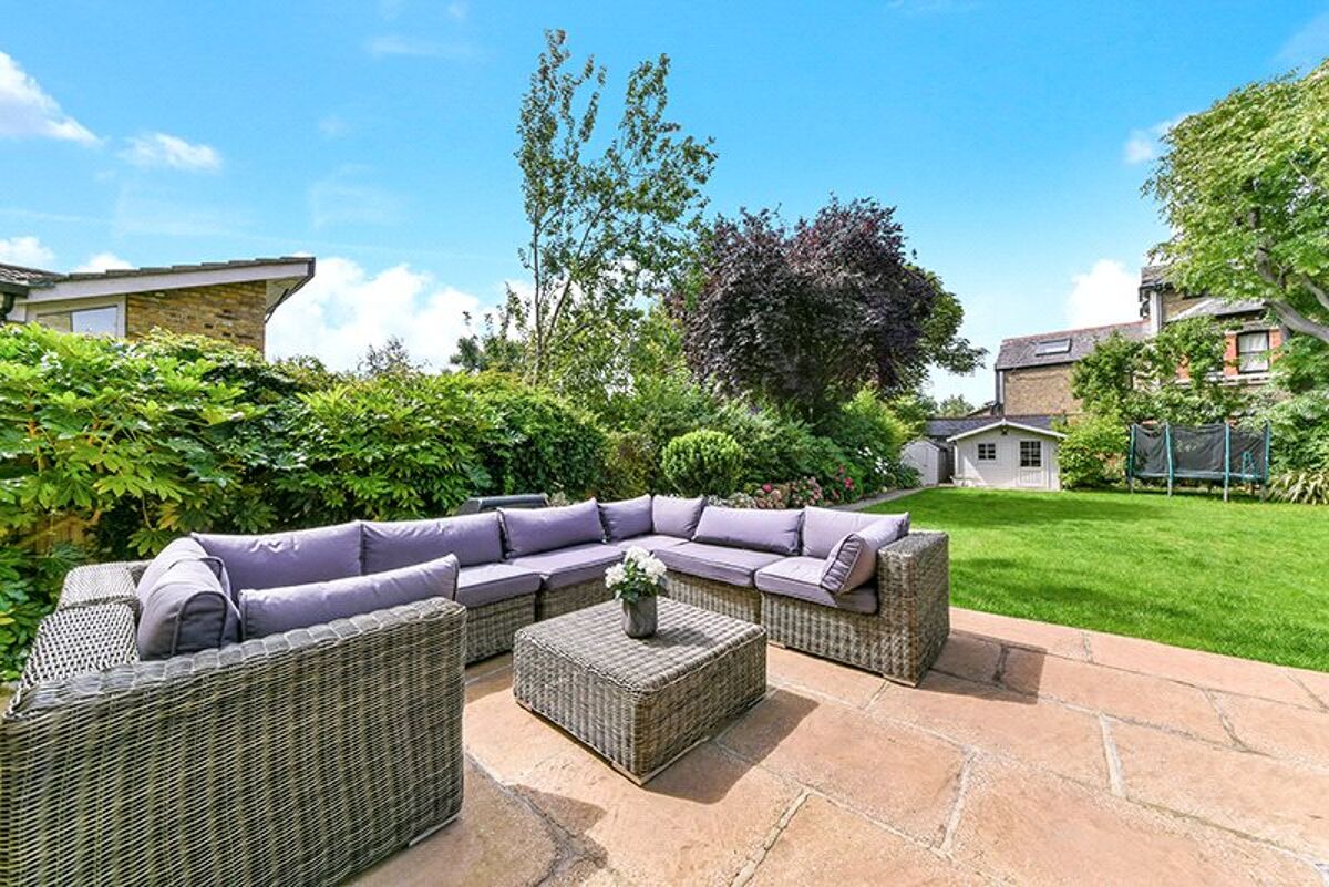 house for sale in Earlsfield Road, Wandsworth, London, SW18 WND070106