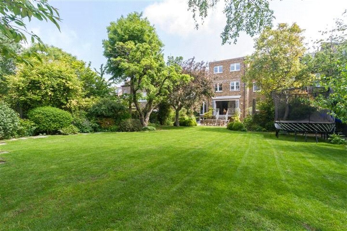 house for sale in St. James's Drive, Wandsworth Common, London, SW17