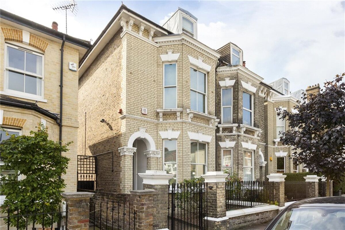 house for sale in Wandle Road, Wandsworth, London, SW17 WND070334 Knight Frank house for sale in Wandle Road, Wandsworth, London, SW17 WND070334 Knight Frank