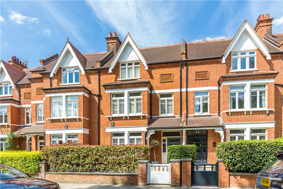 house for sale in Wandsworth Common West Side, Wandsworth, London, SW18 WND090237 Knight Frank