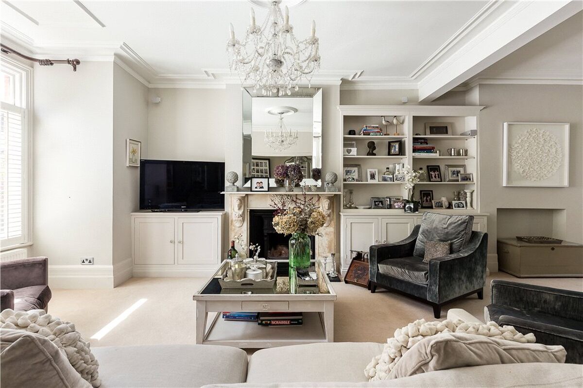 house for sale in Wandsworth Common West Side, Wandsworth, London, SW18