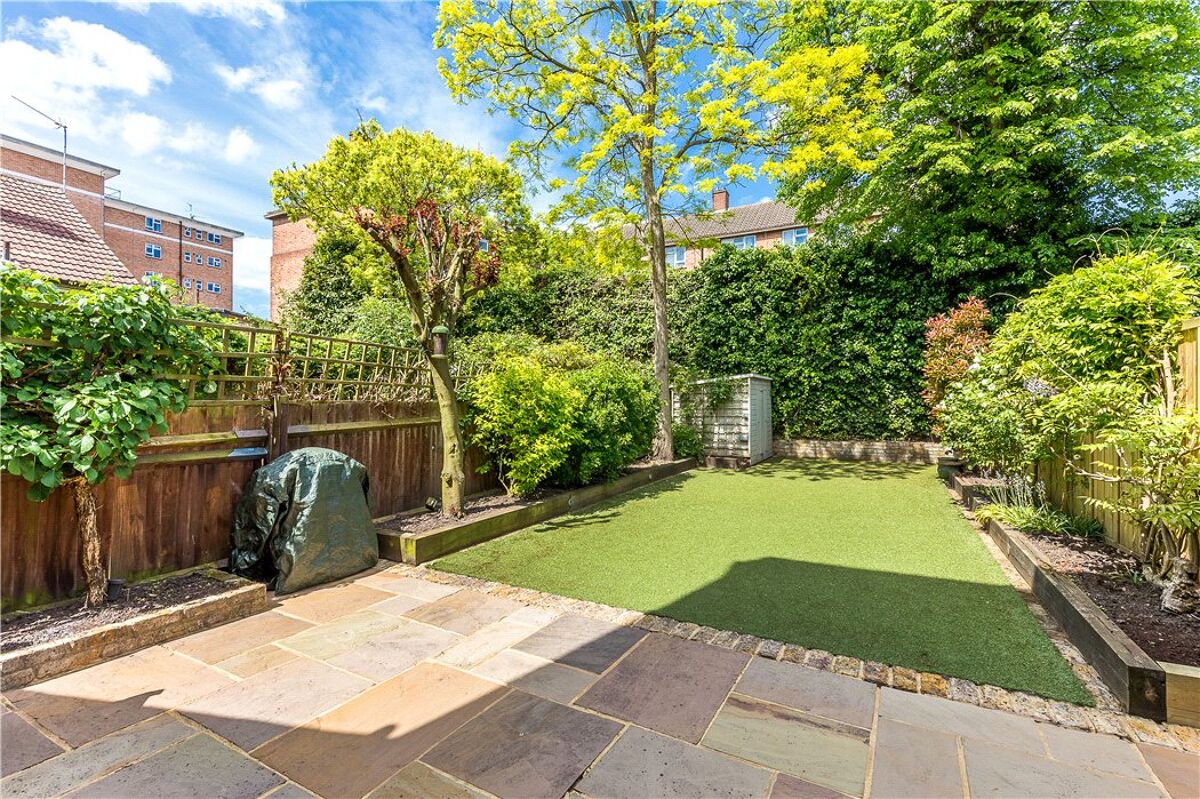 house for sale in Wandsworth Common West Side, Wandsworth, London, SW18