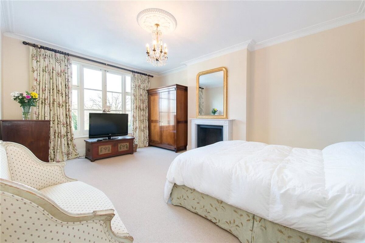 house for sale in Baskerville Road, Wandsworth, London, SW18
