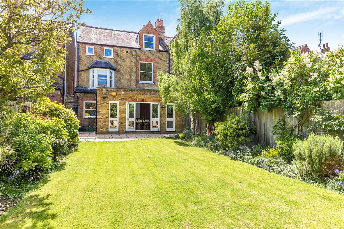 house for sale in Streathbourne Road, Wandsworth, London, SW17
