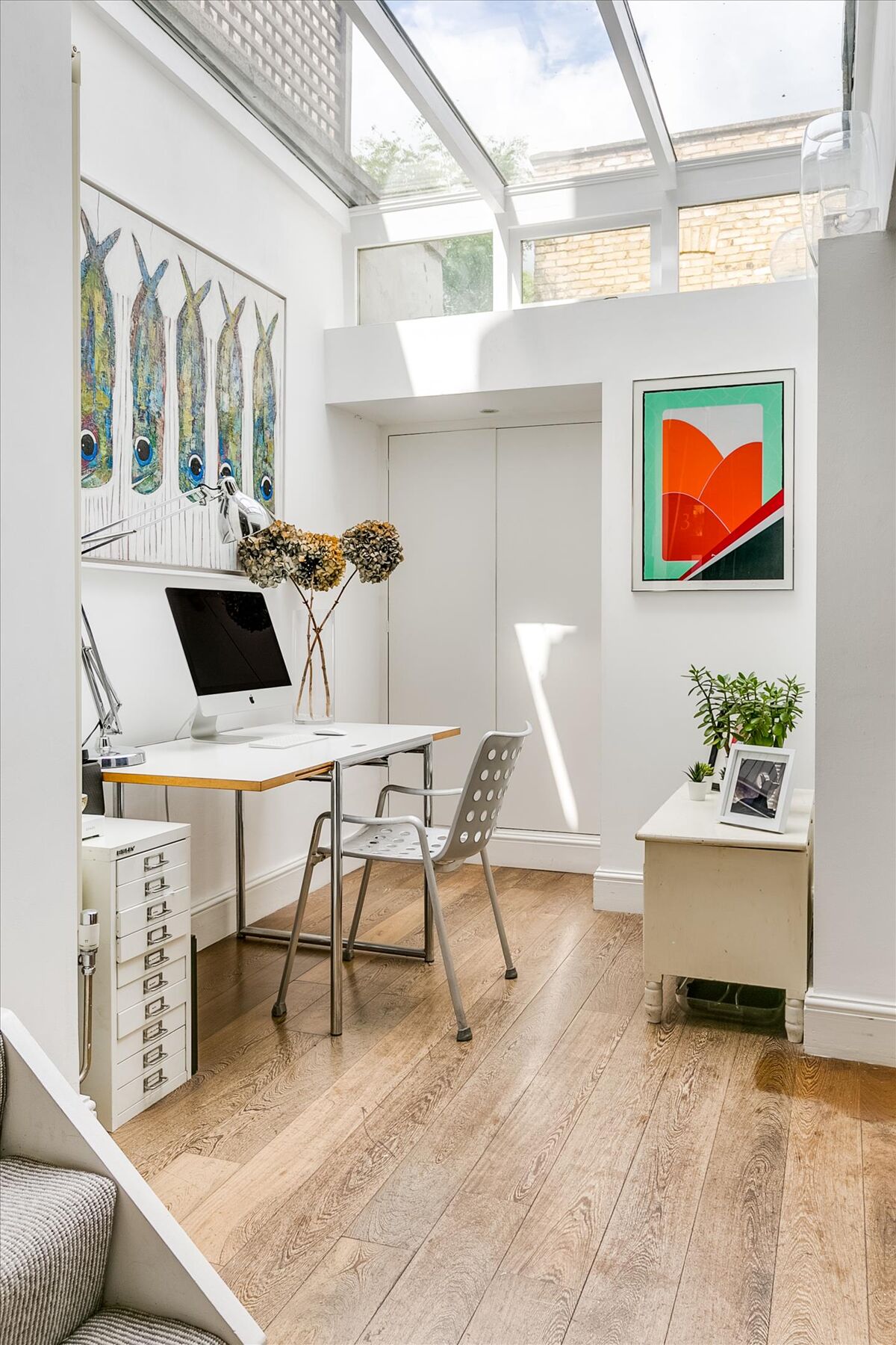 house for sale in Falcon Grove, Battersea, London, SW11. WND110262