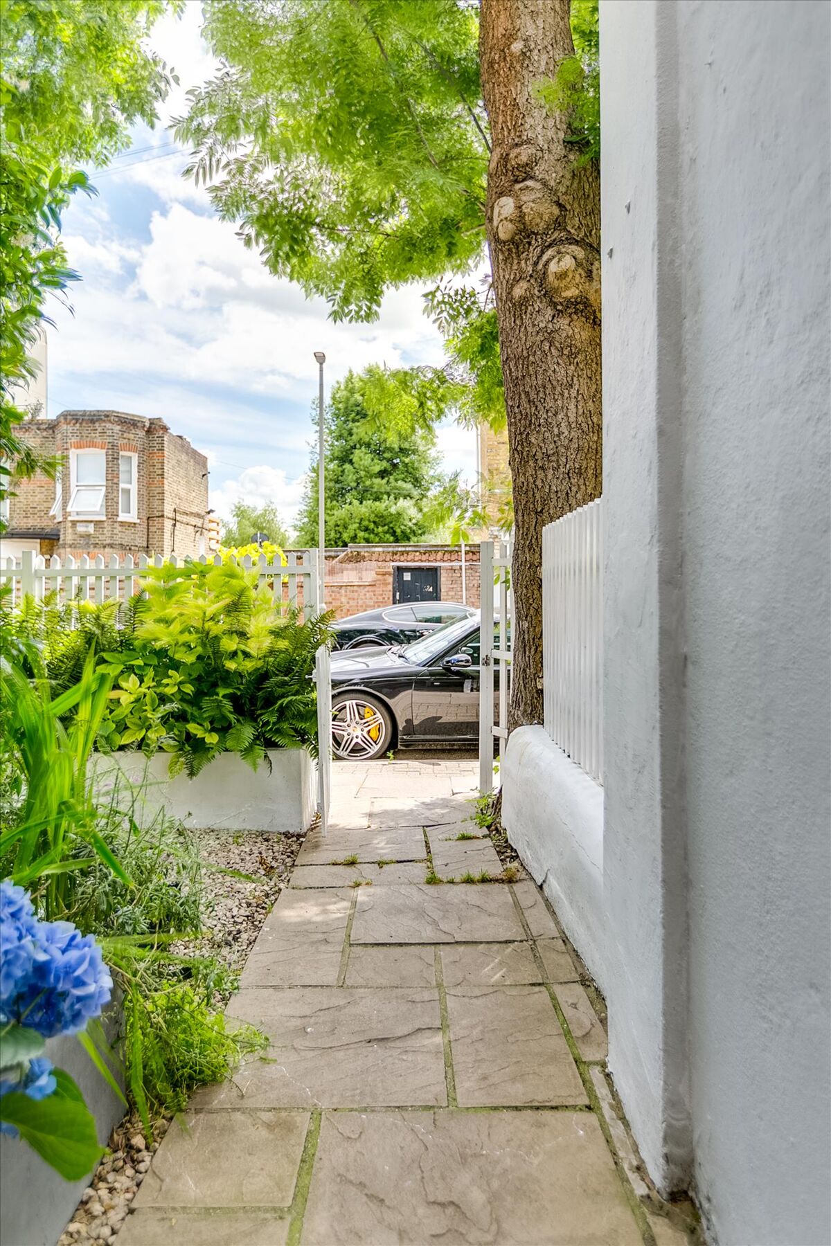 house for sale in Falcon Grove, Battersea, London, SW11. WND110262