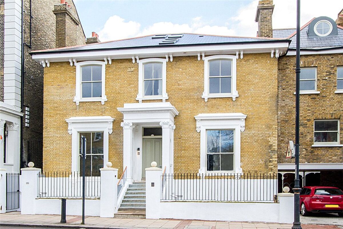flat for sale in 89 East Hill, Wandsworth, London, SW18 WND120277