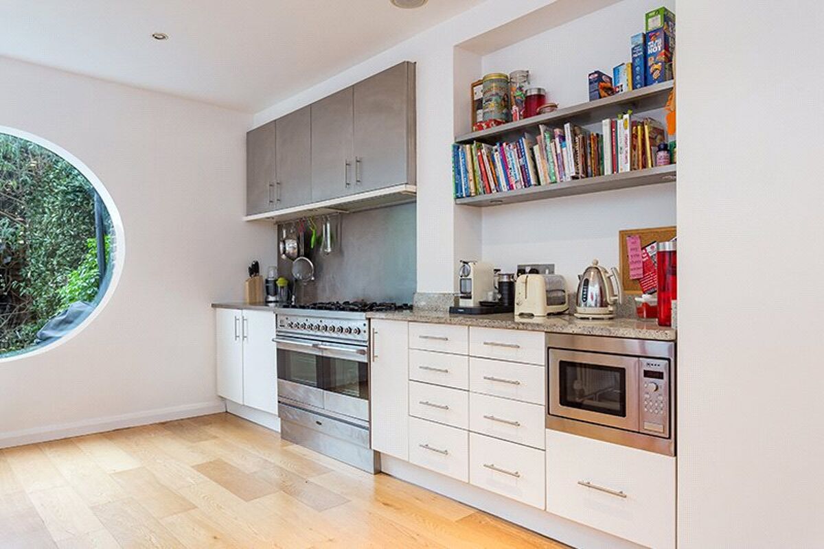 house for sale in Gosberton Road, Nightingale Triangle, Wandsworth