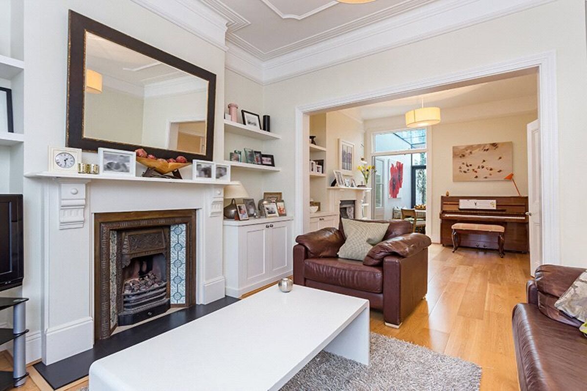 house for sale in Gosberton Road, Nightingale Triangle, Wandsworth