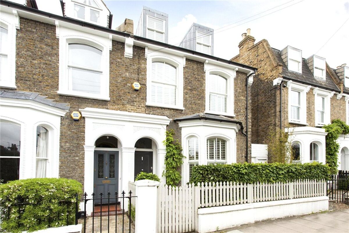 house for sale in Nottingham Road, Bellevue Village, Wandsworth Common