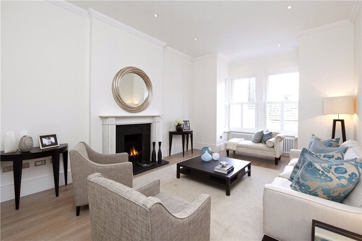 house for sale in North Side Wandsworth Common, Wandsworth, London