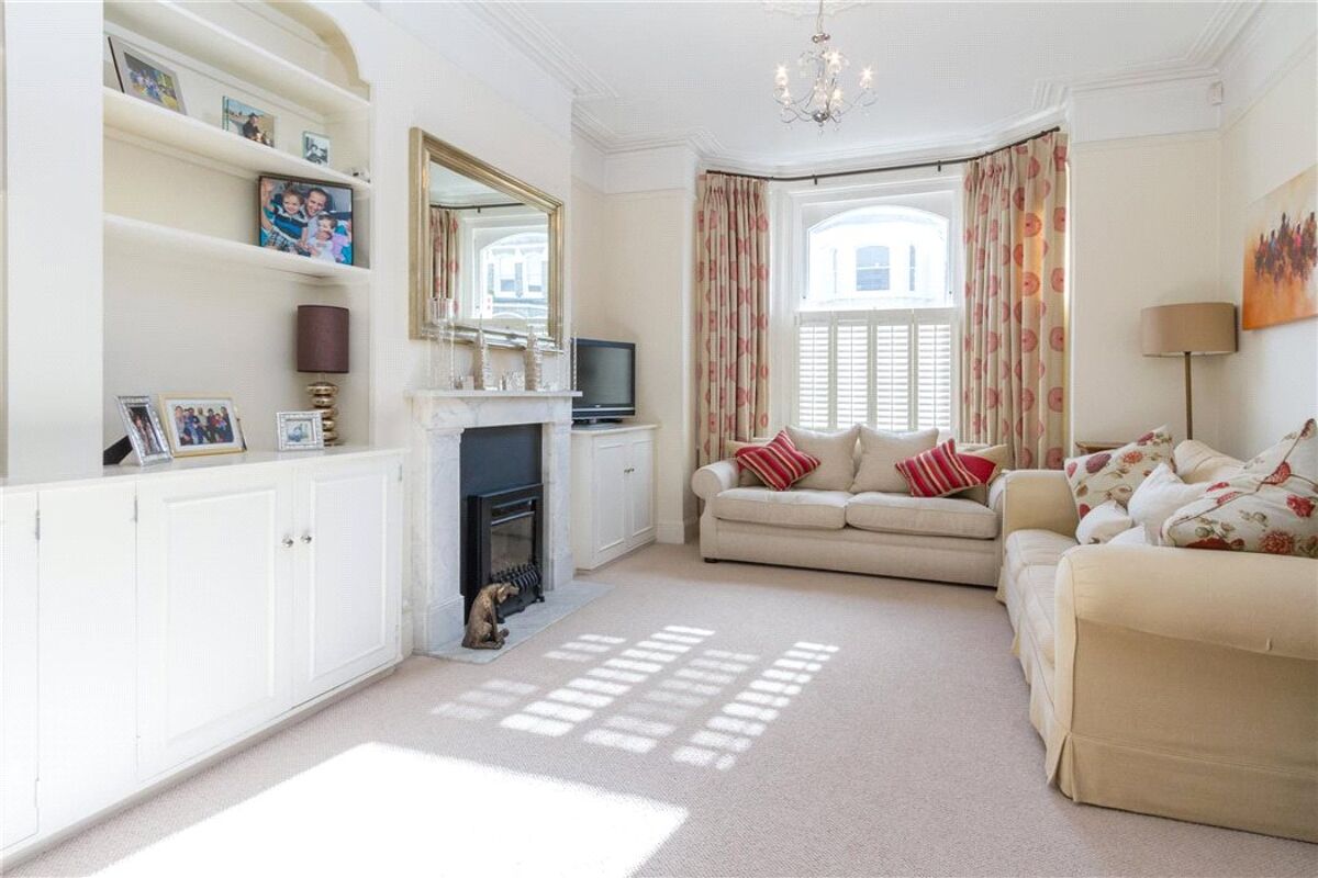 house for sale in Belleville Road, Between The Commons, Wandsworth, London, SW11 WND140044
