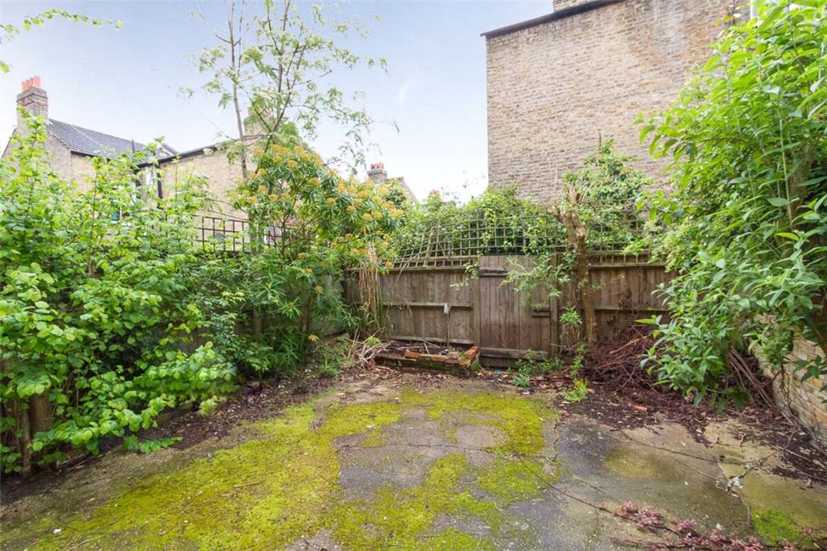 house for sale in Clapham Common North Side, Clapham, London, SW4