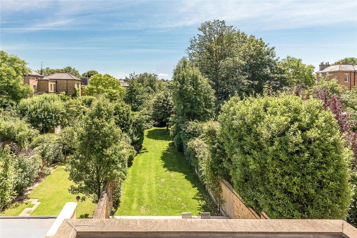 house for sale in Brodrick Road, Wandsworth, SW17 WND140162 Knight