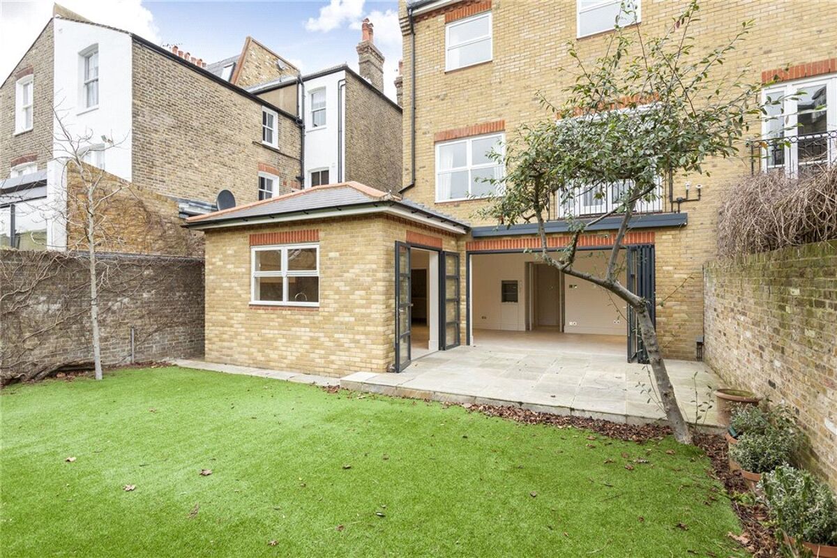 house for sale in Clapham Common West Side, Clapham, London, SW4