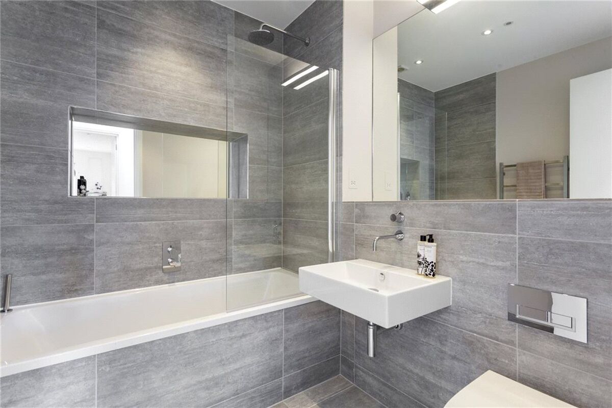 house for sale in St. James's Drive, Wandsworth, London, SW17