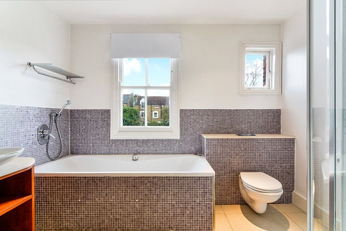 house for sale in Crockerton Road, Wandsworth, London, SW17 WND170001