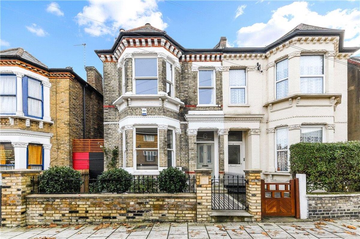 house for sale in Sarsfeld Road, Balham, Wandsworth, London, SW12