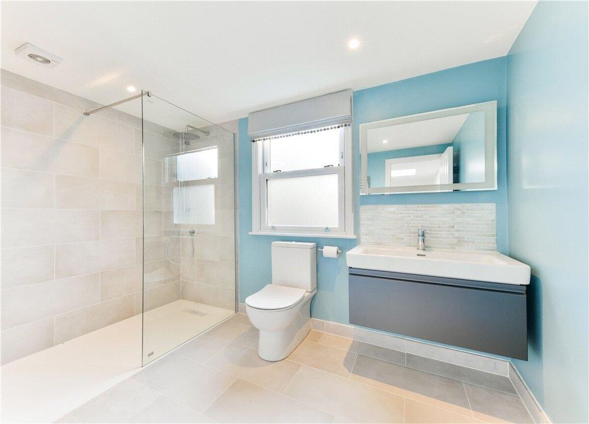 house for sale in Sarsfeld Road, Balham, Wandsworth, London, SW12